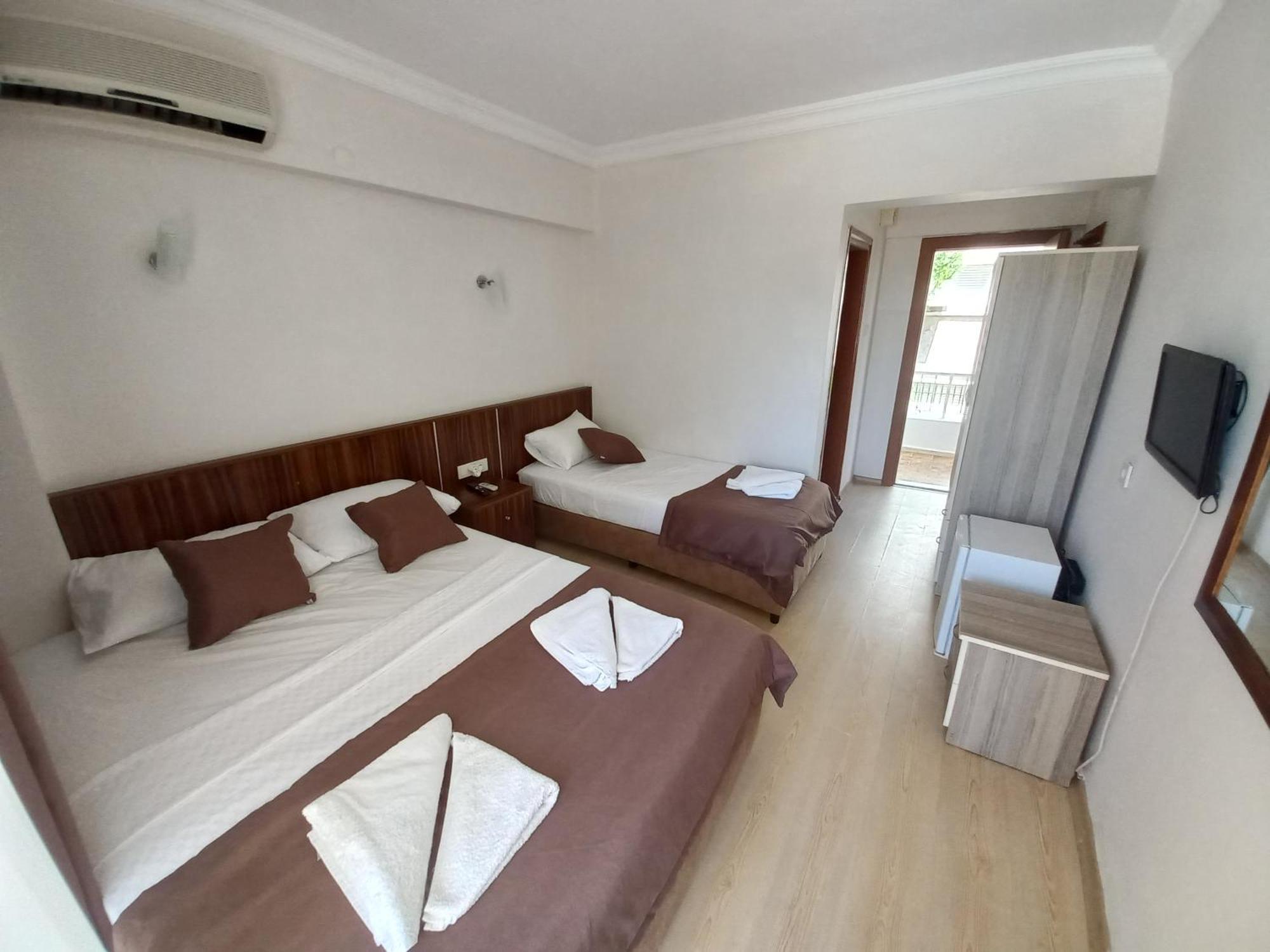 Mulka Hotel Ayvalik Bagian luar foto