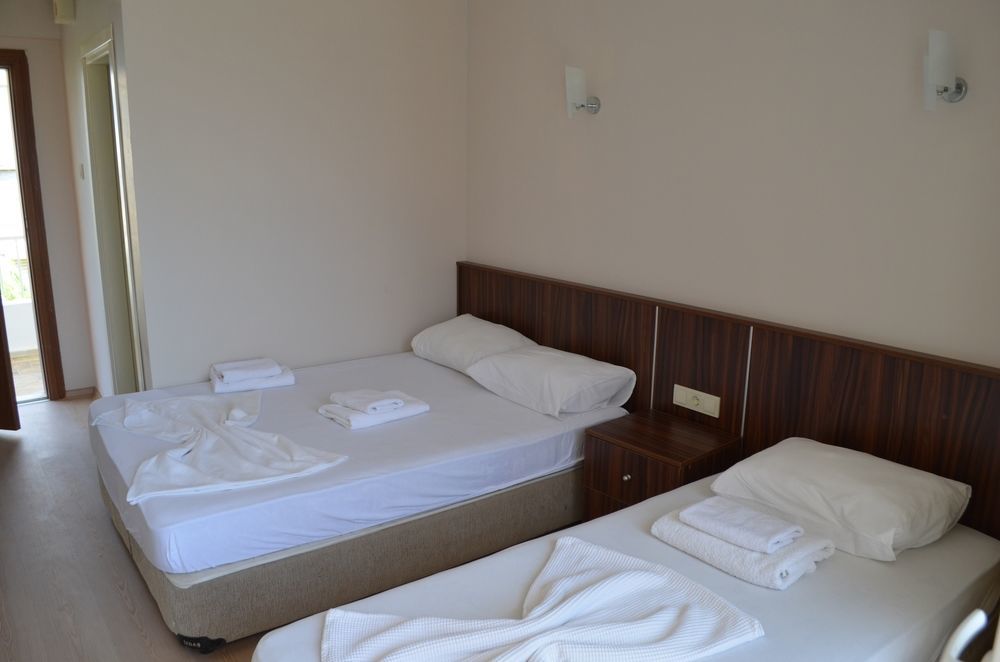 Mulka Hotel Ayvalik Bagian luar foto